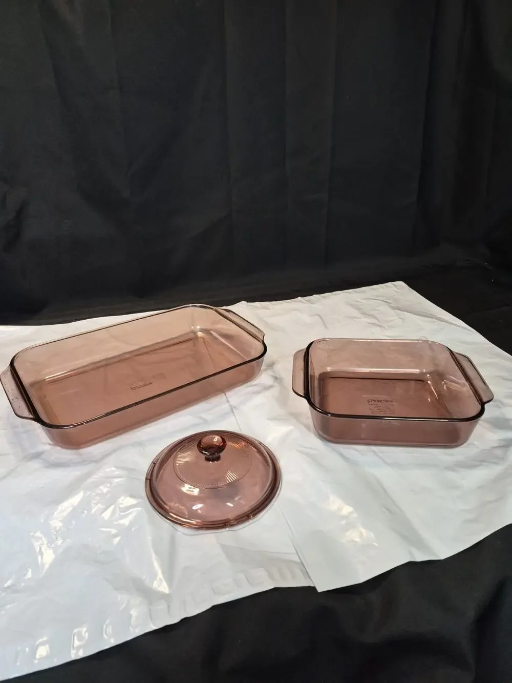 Pyrex Corning Cranberry Pink 233-R, 222 8x8 Casserole Baking Dish Glass Pan &Lid